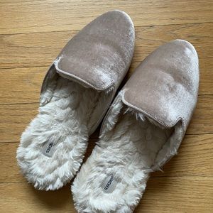 Birdies Phoebe Faux Fur Slides Cream Size 8.5